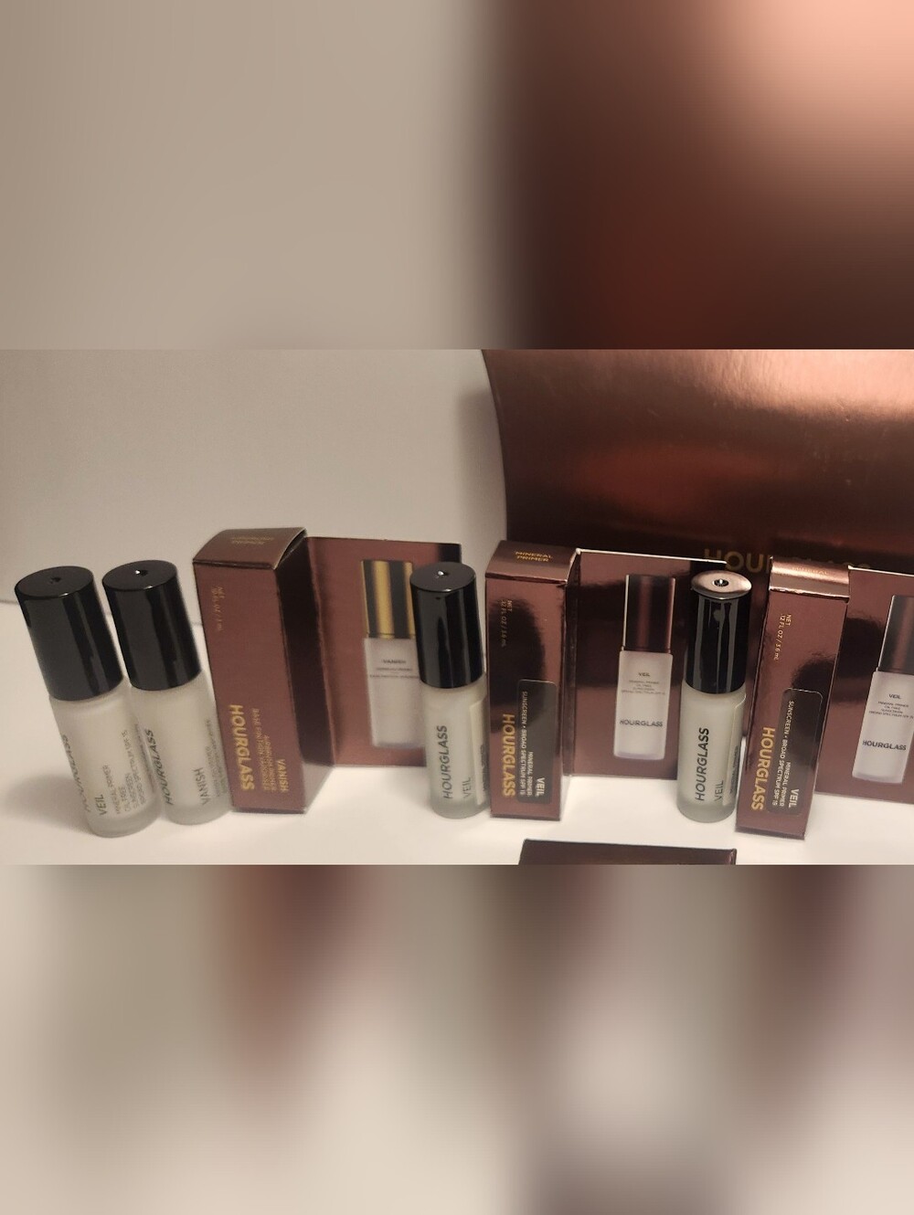 NEW Hourglass Makeup Set - Picture 6 of 15